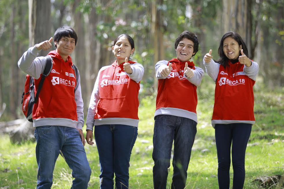  Minedu inició la convocatoria de Beca 18 – 2016 en todo el país