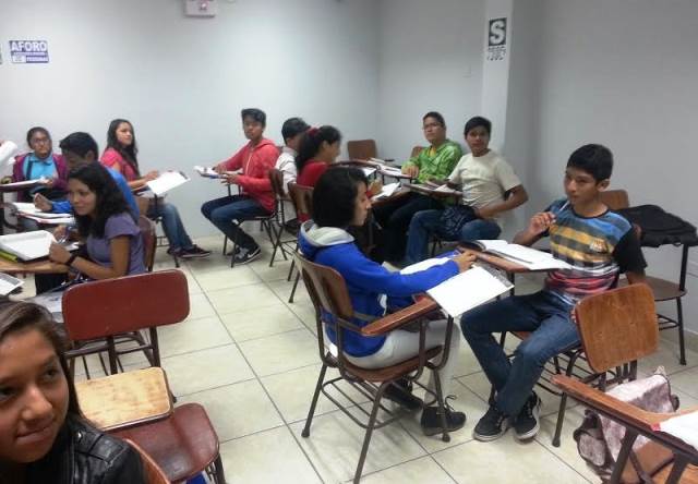  Pronabec: becarios ancashinos inciaron estudios de inglés 