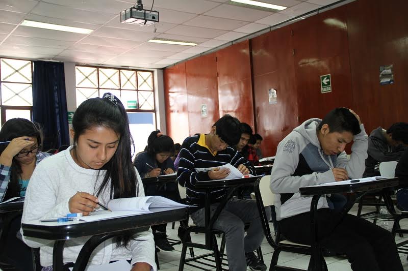 Jóvenes de Áncash estudiarán becados una carrera profesional