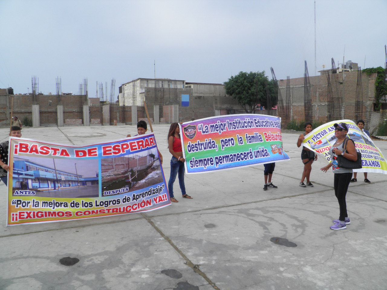 Chimbote: escolares del “Belaunde” piden a Waldo Ríos la reconstrucción de su plantel