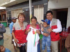  Beneficencia Pública de Chimbote entregó prendas de vestir a adultos de Cascajal 