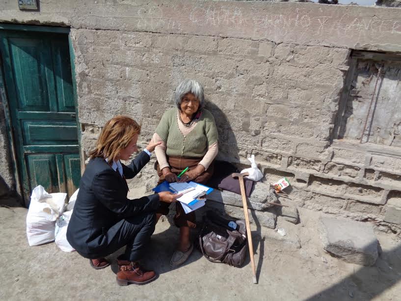 Chimbote: Beneficencia Pública llevó ayuda a la abuela Rosita