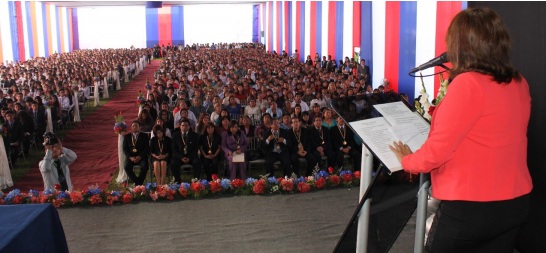 Padres de familia de ingresantes de la UCV recibieron homenaje en Chimbote