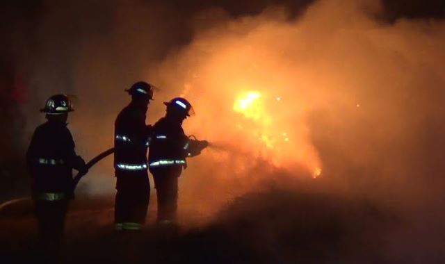 Bomberos de la “Salvadora 33” controlaron incendio en P.J. Primero de Mayo
