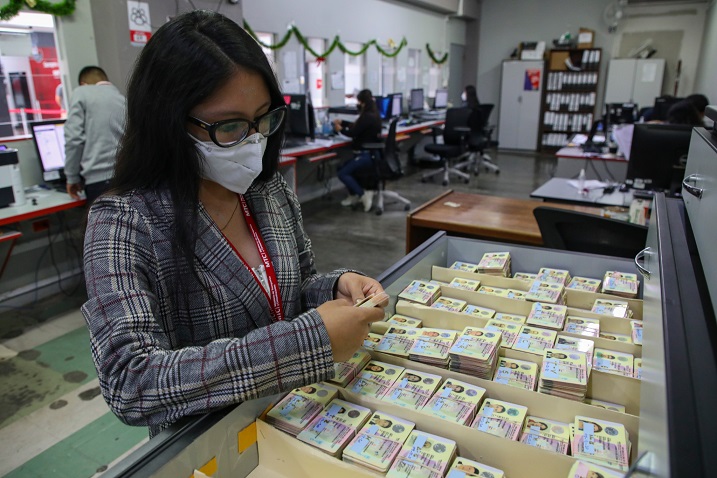 Centros de emisión de licencias de conducir reiniciaron atención desde el 1 de marzo