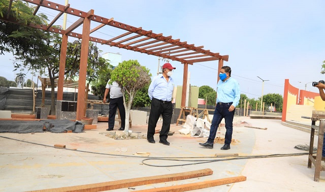 Alcalde anuncia que rescindirán contrato a empresa que ejecuta obra del bulevar en Chimbote