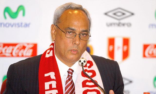 Acusan de fraude a Manuel Burga y ordenan embargo de sus bienes