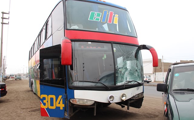 Bus mata a poblador que cruzaba avenida Meiggs de manera intempestiva