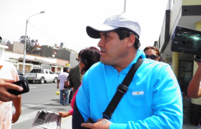 Ahora disputa de “chalequeo” es en el sector pesquero