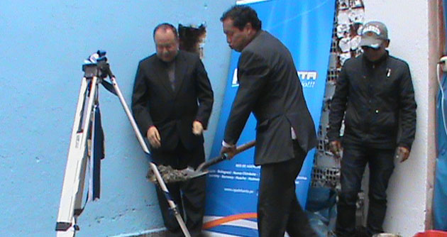 Huaraz: Se realizó ceremonia de colocación  de primera piedra de la Caja del Santa