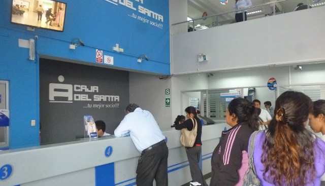 Chimbote: Caja del Santa realizó simulacro de asalto y robo a mano armada