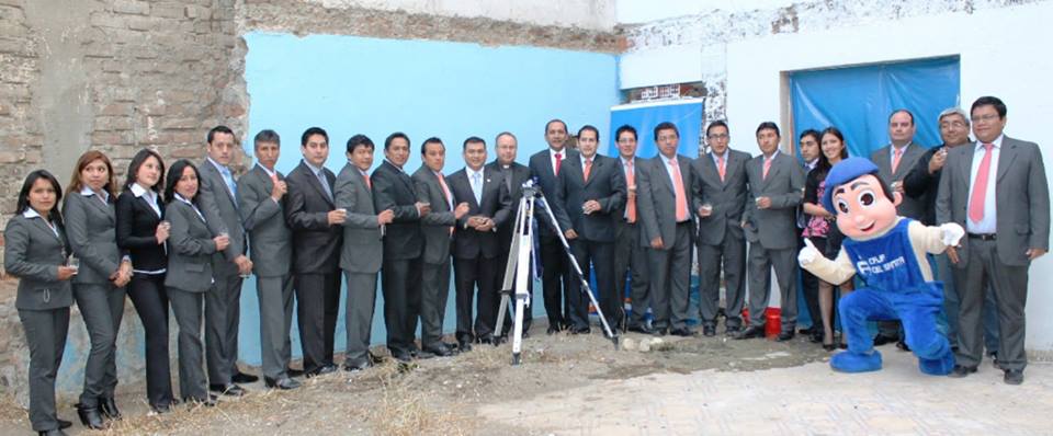 Caja del Santa colocó primera primera piedra en su nuevo edificio institucional en Huaraz