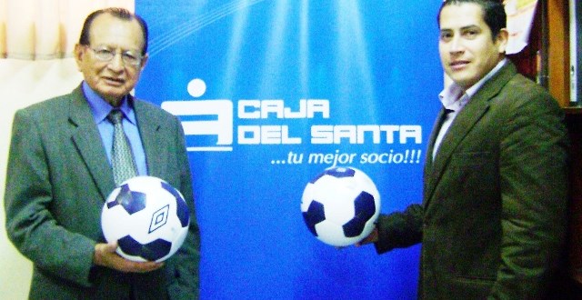 Caja del Santa entregó donativo a club deportivo UPAO 