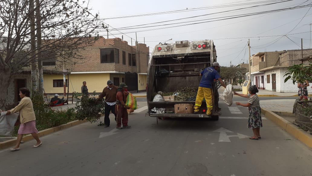 Chimbote: 18 postores participarán en proceso de compra de camiones recolectores de basura 