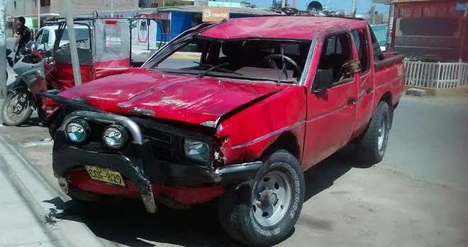 Nuevo Chimbote: Aparatoso accidente deja tres personas gravemente heridas 