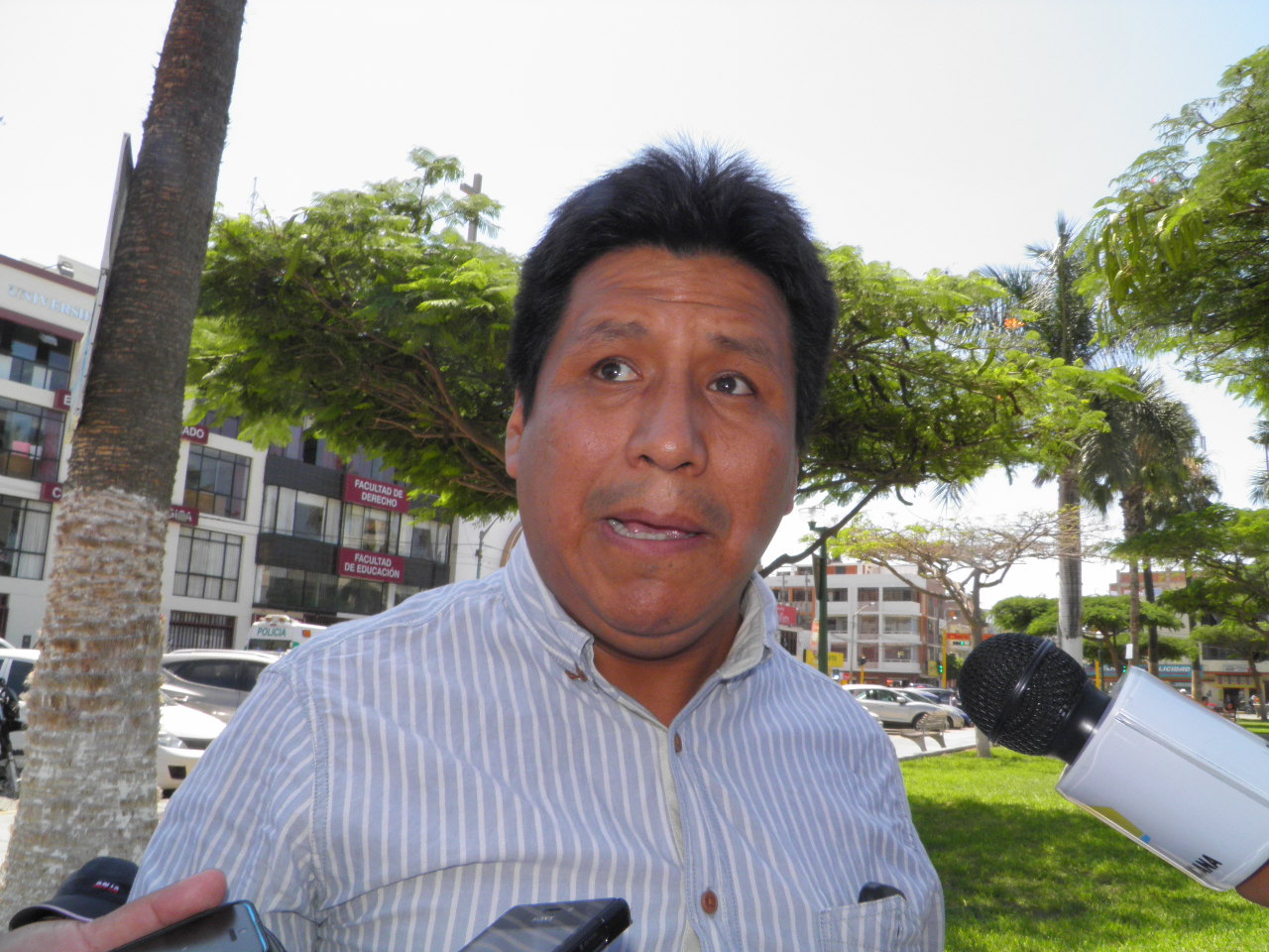 Ex nacionalista: “Fredy Otárola es el cajero de la pareja presidencial”