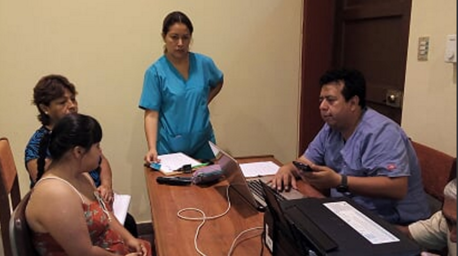 Campaña gratuita de certificación para personas con discapacidad se realiza en Chimbote