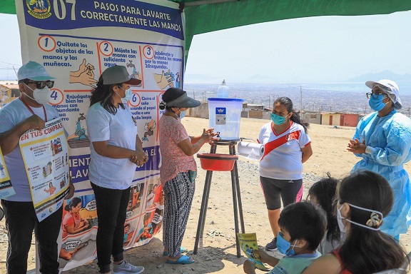 Realizan campaña de sensibilización en asentamientos humanos para hacer frente al covid-19