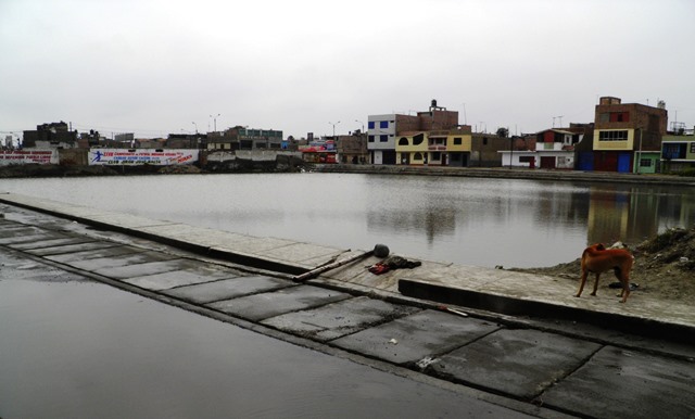 Campo deportivo de “Miramar Bajo” volvió a convertirse en una laguna artificial