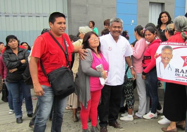 Candidato del Apra recorrió pueblos de Chimbote y Nuevo Chimbote