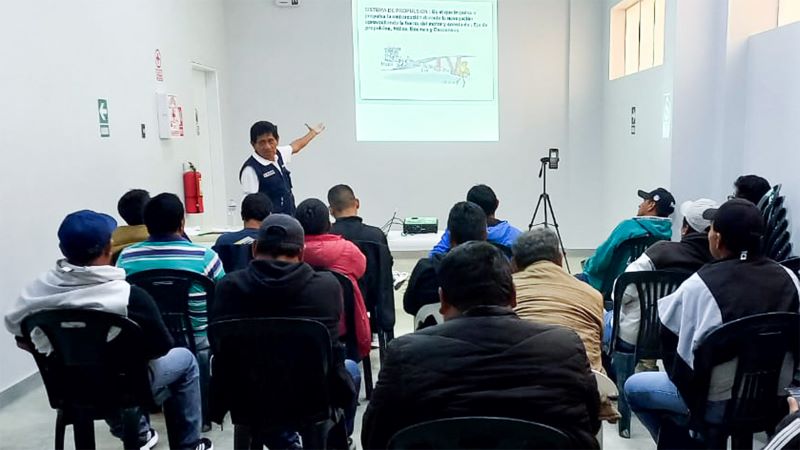 Áncash: tripulantes de embarcaciones pesqueras artesanales reciben capacitación para fortalecer las faenas de pesca