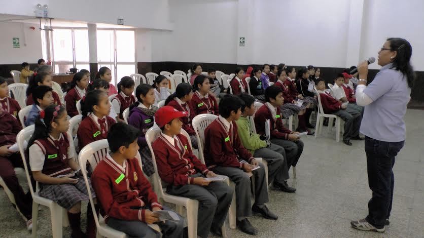 Empresa San Jacinto capacita a escolares en Educación Ambiental