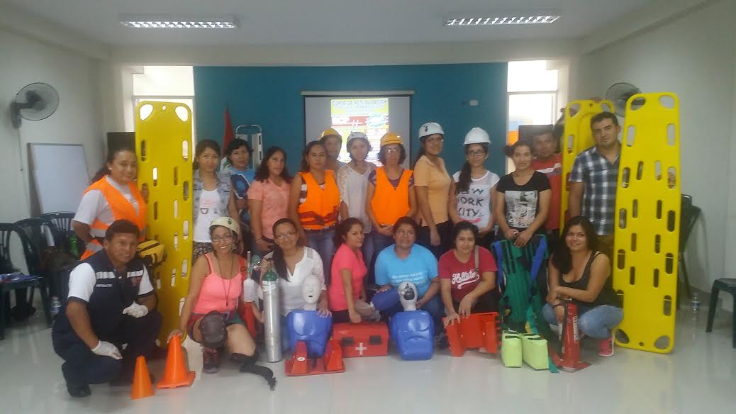 Realizan capacitación en emergencias y desastres naturales a enfermeros y pobladores