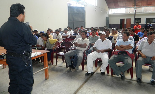 Moro: Comuna capacita a personal de Salud y Seguridad Ciudadana