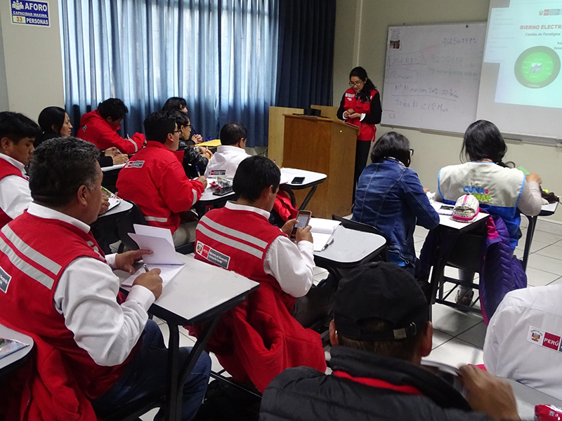 Fortalecen las capacidades del personal operativo del Midis en Áncash