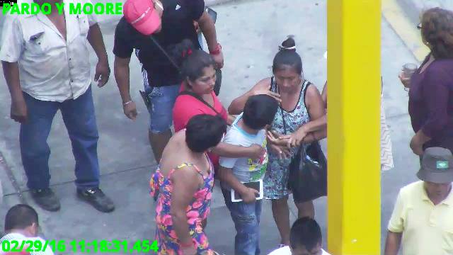 Chimbote: Ladrón con un vidrio intentó robar a una madre de familia en bulevar