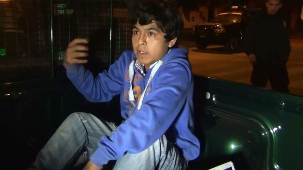  Cámara de Seguridad capta a ladrón cuando robaba en una vivienda