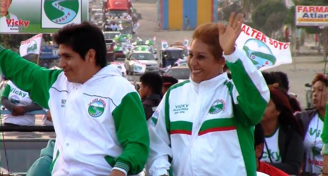 Nuevo Chimbote: gran caravana del candidato Walter Soto
