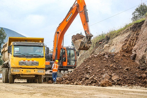 Áncash: atienden emergencia vial en la carretera Huánuco–La Unión-Huallanca