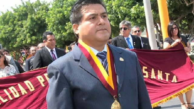 Regidor Lynch pide que la Feria Internacional del Libro una a todos los chimbotanos