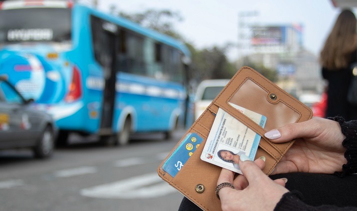Sunedu informa sobre el derecho al medio pasaje universitario  