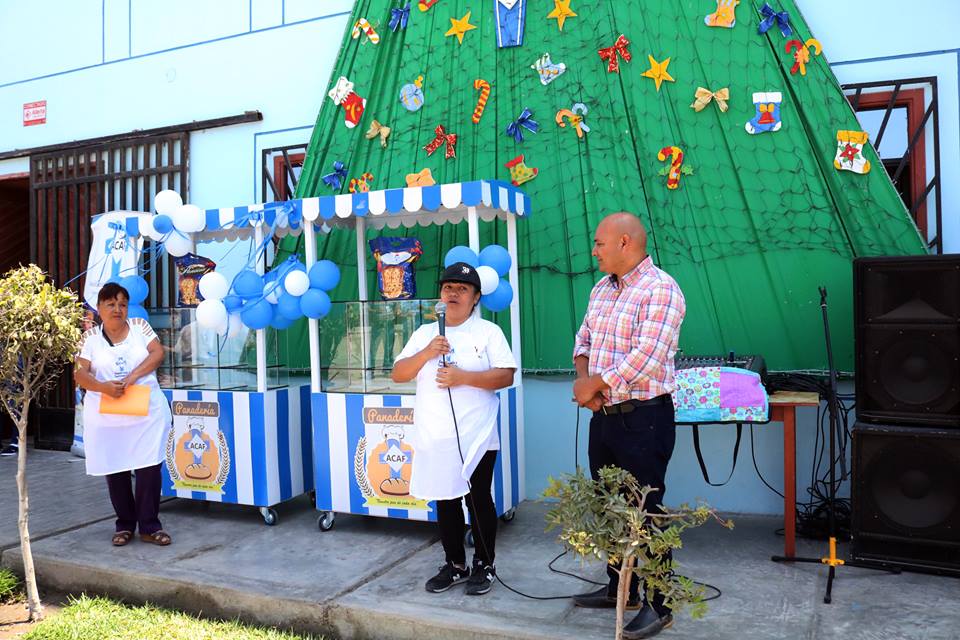 Chimbote: ACAF entregó 5 carritos panaderos a madres de escasos recursos económicos