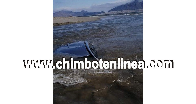 Hallan en el mar el vehículo del administrador de Entel investigado por presunto feminicidio en Chimbote