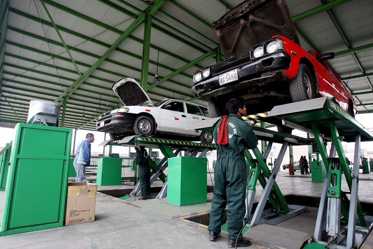 ¿Qué pasa si manejo con mi certificado de inspección técnica vehicular vencido?