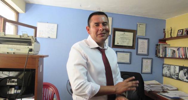 Decano del CAS advierte que caso de exservidora judicial sería visto por comisión de ética 