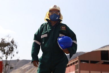 Chimbote: Municipio entrega uniformes e implementos de protección a recicladores 