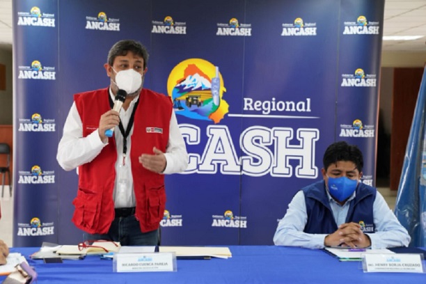 Ministro Cuenca monitorea lucha contra la pandemia en región Áncash