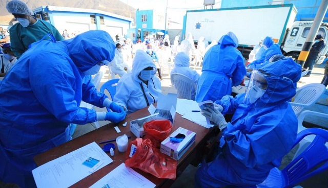 Más de 7 mil jóvenes se han contagiado de covid-19 en Áncash y 8 fallecieron