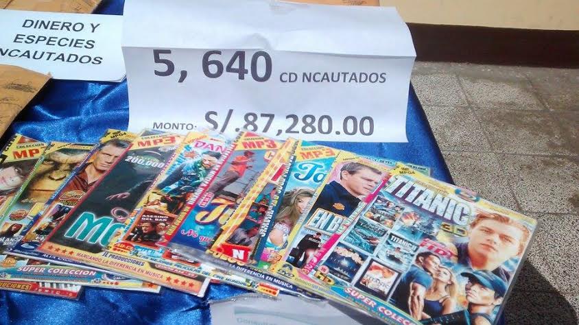 Incautan más de cinco mil CD´s “piratas” en el mercado de Santa