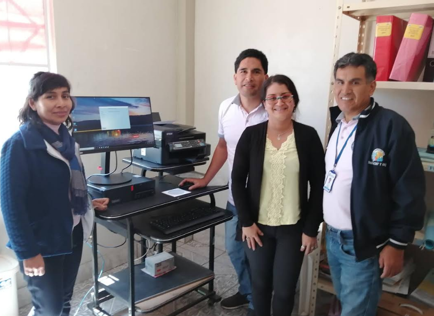 Implementan sistema informático E-Qhali en centro de salud de Yaután