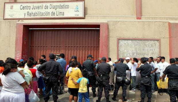 Chimbote: menor encontrado con 81 envoltorios de droga permanecerá en centro de rehabilitación