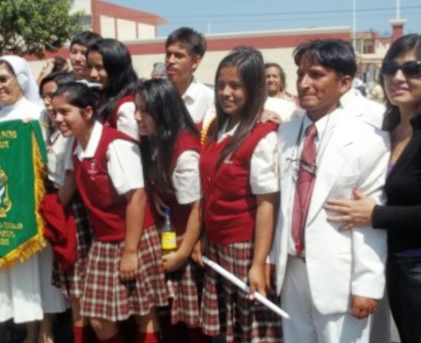  Nuevo Chimbote:  Foro estudiantil sobre medios de comunicación