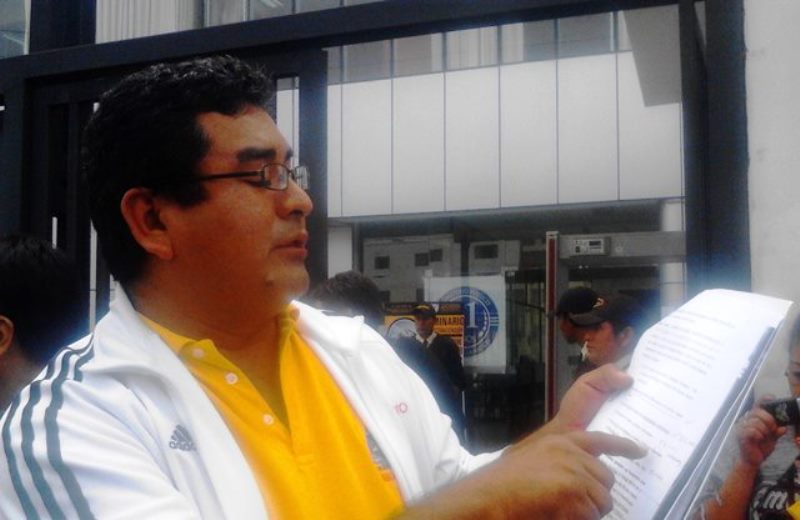 Álvarez acude a fiscalía y dice que se someterá a investigaciones en su contra