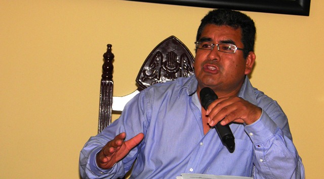 Presidente Regional de Ancash dice que fiscal anticorrupción miente y lo persigue