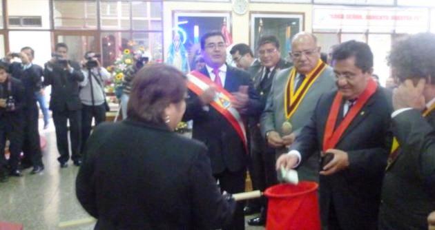 "Corrupción en Áncash es similar a lo ocurrido en época Fujimori-Montesinos", dice ex procurador