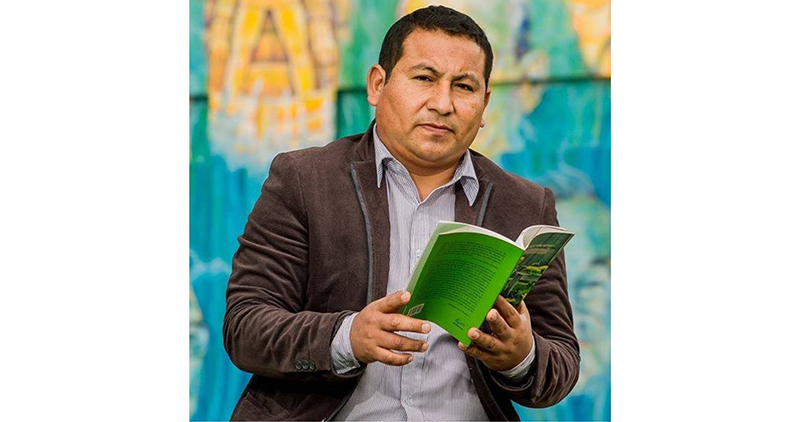 César Quispe obtiene nuevo premio nacional de poesía